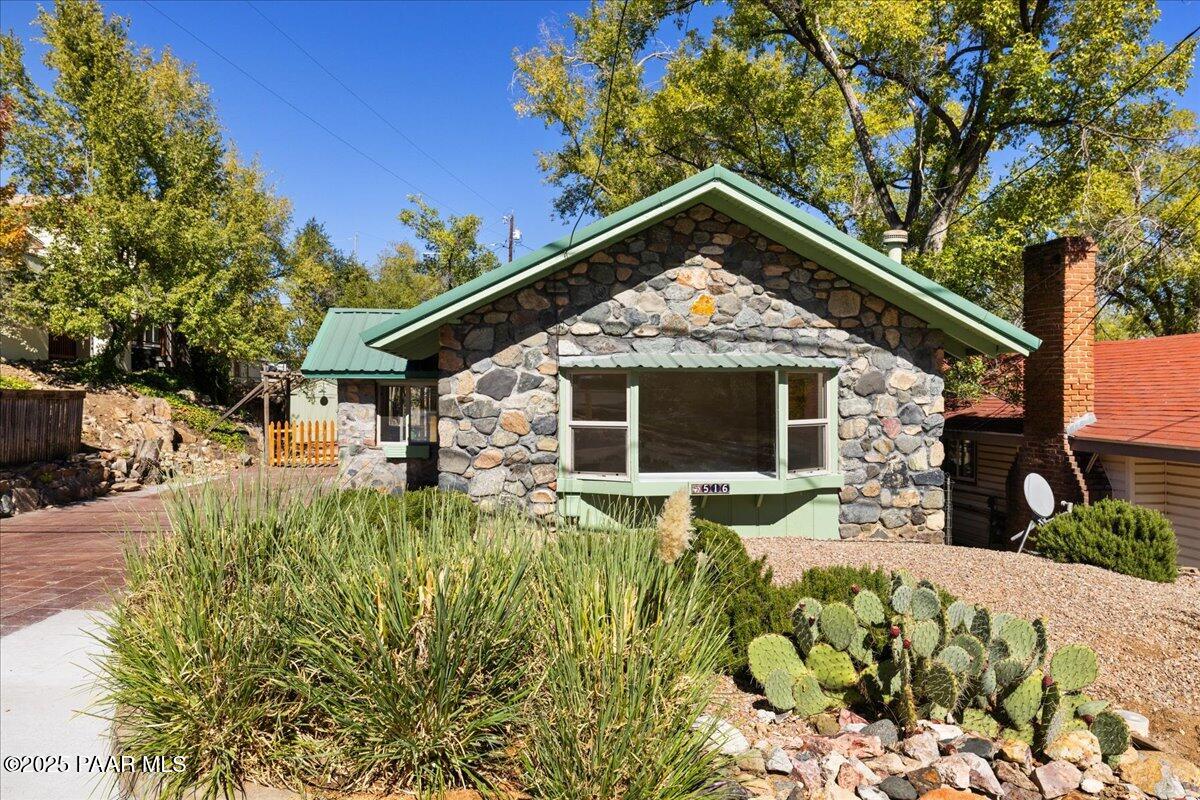516 Coronado Avenue Prescott, AZ 86303 - Photo 1 of 28 Front - 516 Coronado Ave