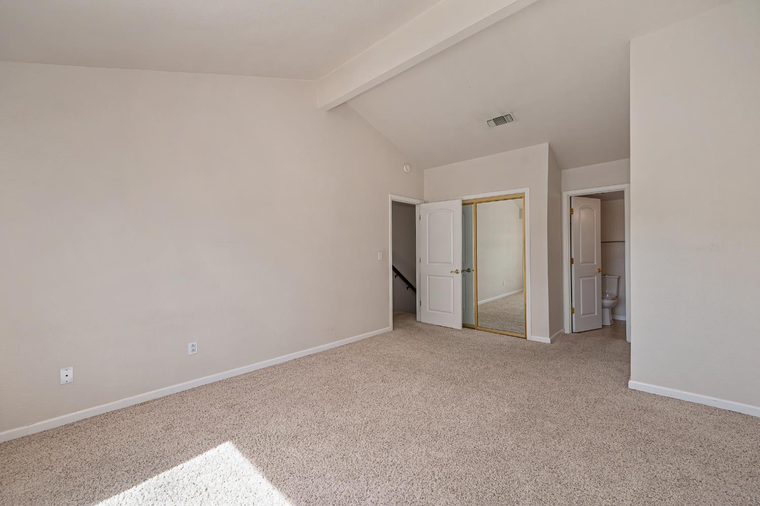 6986 Carreta Lane Rancho Murieta, CA 95683 - Photo 26 of 47 a view of an empty room