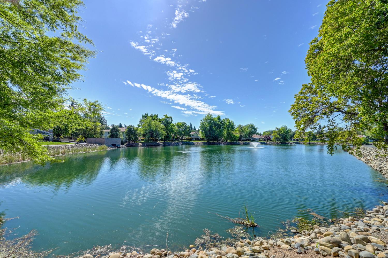 6986 Carreta Lane Rancho Murieta, CA 95683 - Photo 34 of 47 a view of lake