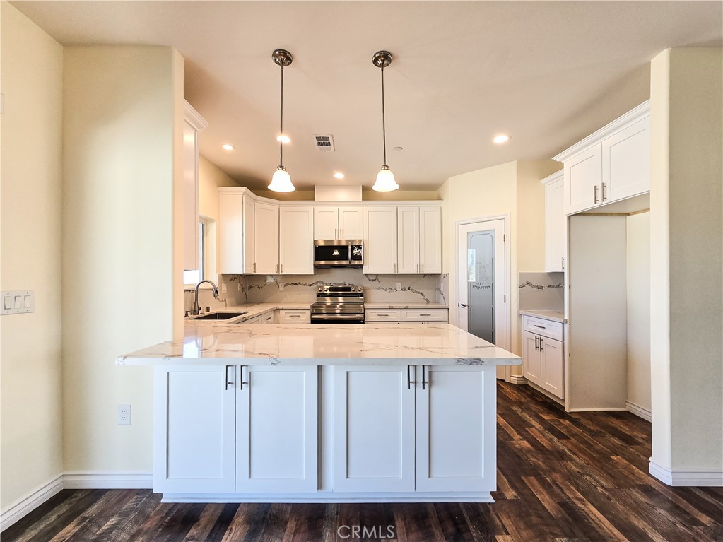 11462 Prado Road Pinon Hills, CA 92372 - Photo 43 of 133