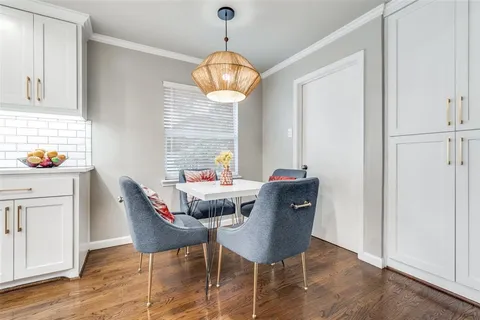 $1,049,000 | 6717 Dalhart Lane, Dallas, TX 75214