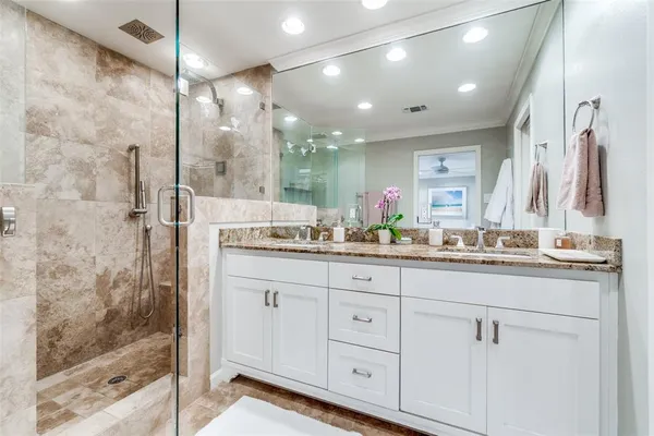 $1,099,000 | 6717 Dalhart Lane, Dallas, TX 75214
