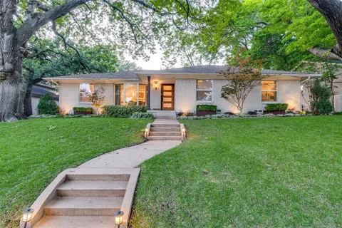 $1,049,000 | 6717 Dalhart Lane, Dallas, TX 75214