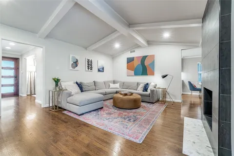 $1,099,000 | 6717 Dalhart Lane, Dallas, TX 75214