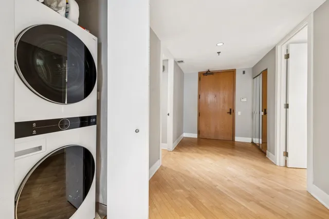 $5,500 | 680 North Lake Shore Drive, Unit 1407, Chicago, IL 60611