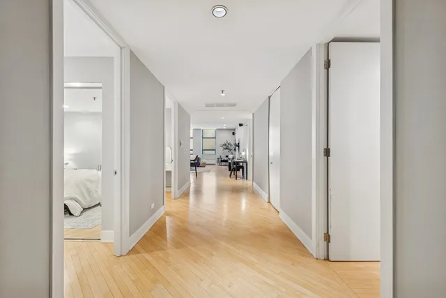 $5,500 | 680 North Lake Shore Drive, Unit 1407, Chicago, IL 60611