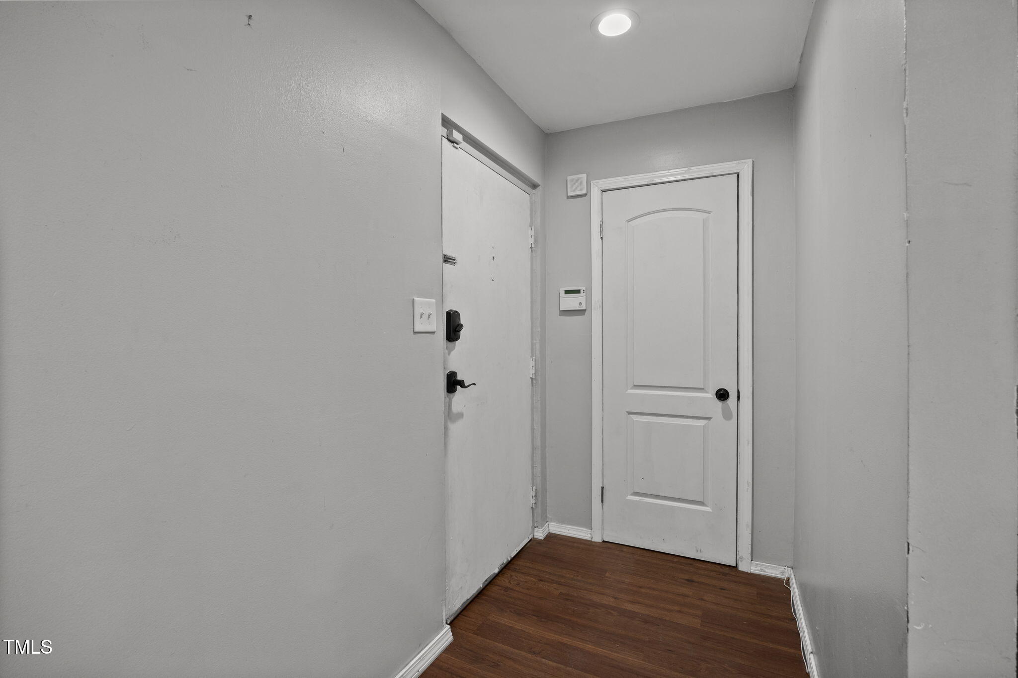 1010 Sandlin Place, Unit D Raleigh, NC 27606 - Photo 5 of 21 14-web-or-mls-IMG_2309
