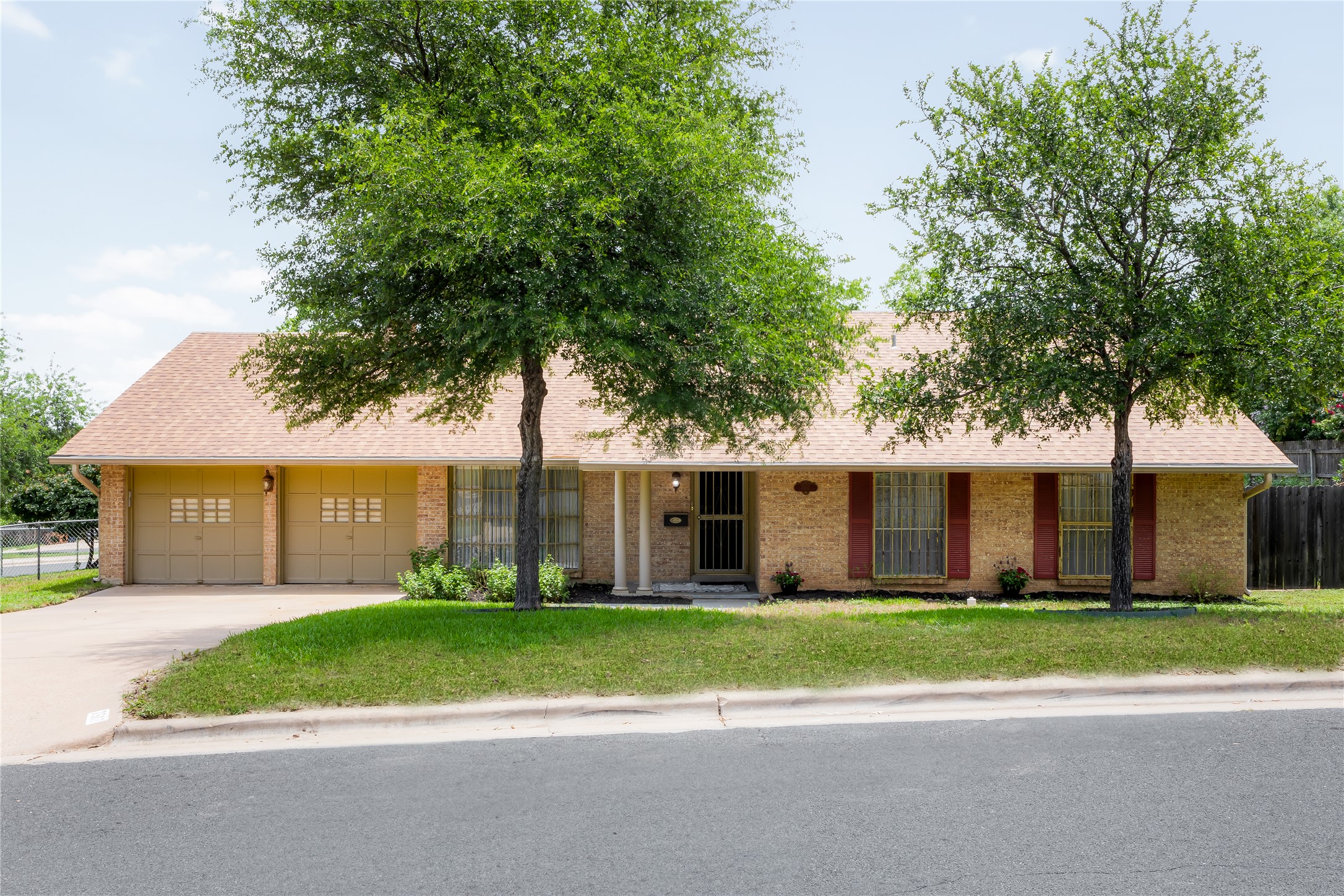 7507 Glenhill Road Austin, TX 78752 - Photo 1 of 1 Gallery Image 1
