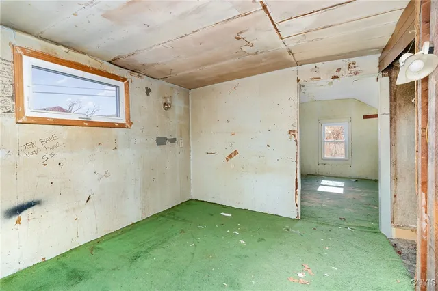 $127,900 | 1819 East Lake Road, Spafford, NY 13152