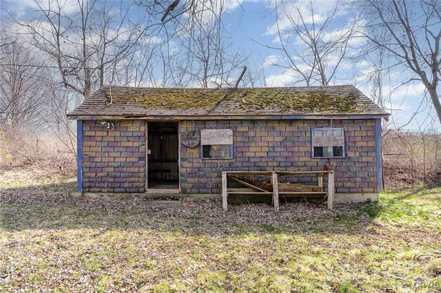 $127,900 | 1819 East Lake Road, Spafford, NY 13152