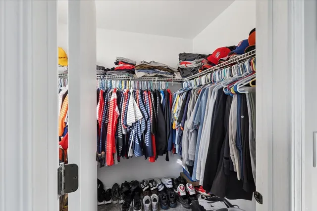 $285,000 | 2662 Cesario Drive, Unit 2662, Hampshire, IL 60140