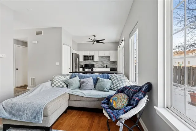 $285,000 | 2662 Cesario Drive, Unit 2662, Hampshire, IL 60140