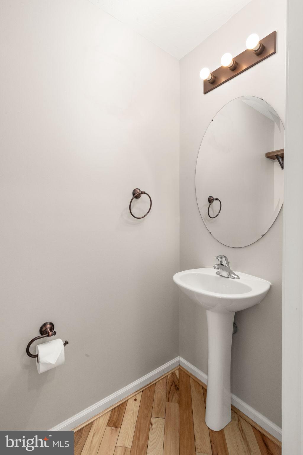 65 Crestview Lane Gettysburg, PA 17325 - Photo 14 of 38 Half bath - main level