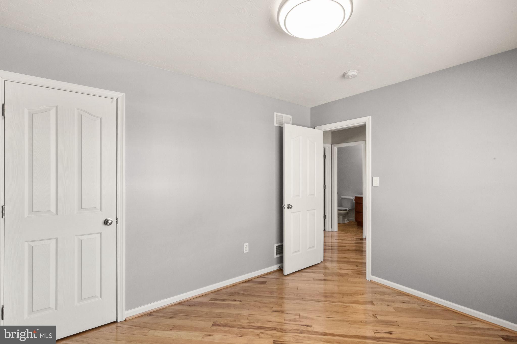 65 Crestview Lane Gettysburg, PA 17325 - Photo 22 of 38 2nd bedroom