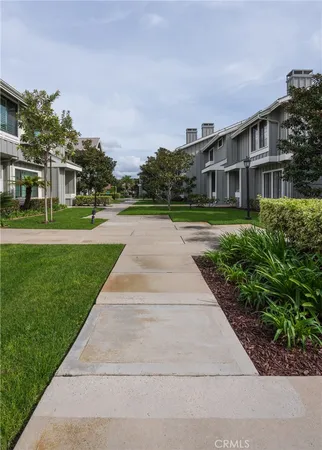 $1,499,000 | 315 Spinnaker Way, Seal Beach, CA 90740
