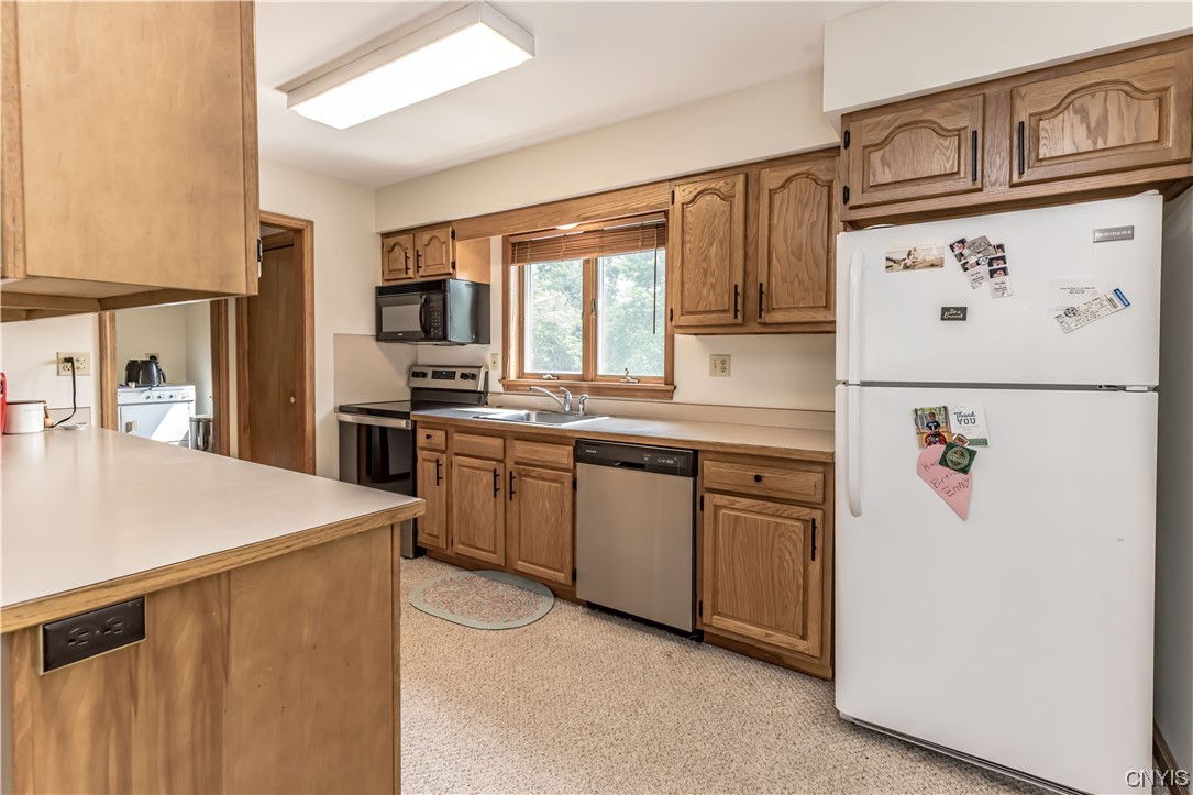 119 Spring Street Manlius, NY 13066 - Photo 35 of 50