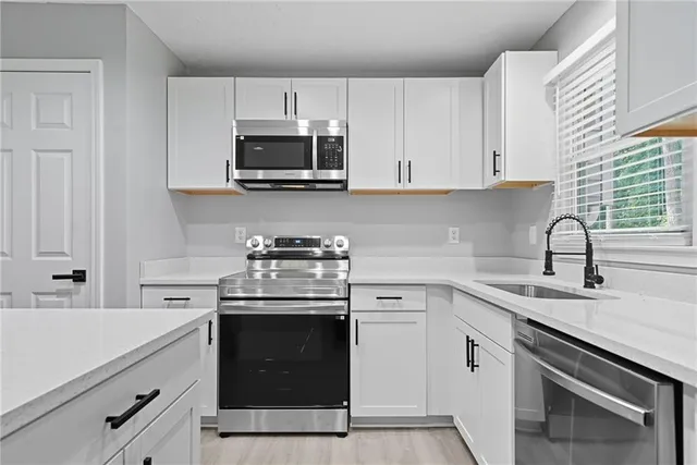 $2,100 | 3198 Booths Court, Dacula, GA 30019