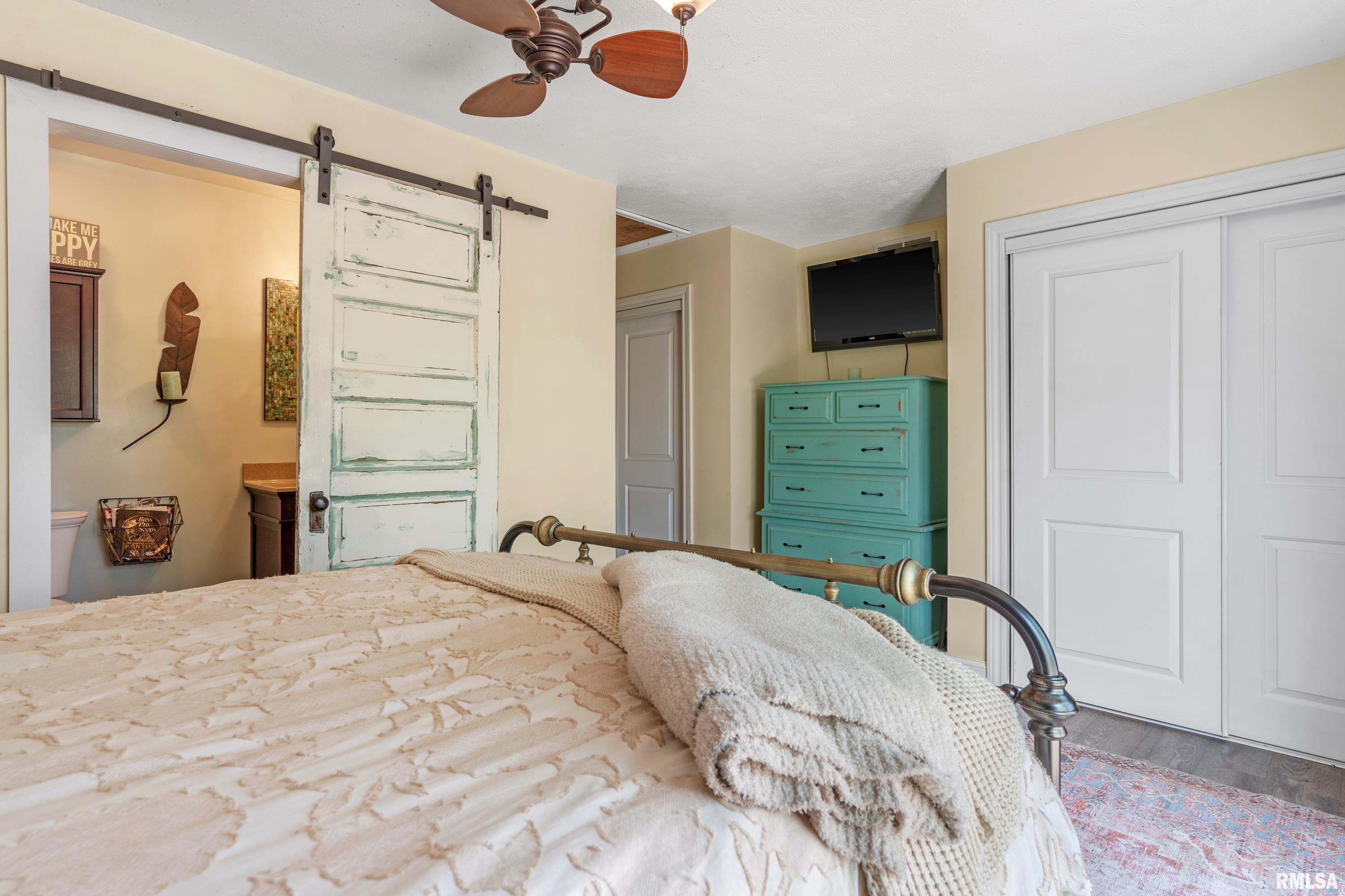 5636 Barlow Road Sherman, IL 62684 - Photo 16 of 42 Gallery Image 16