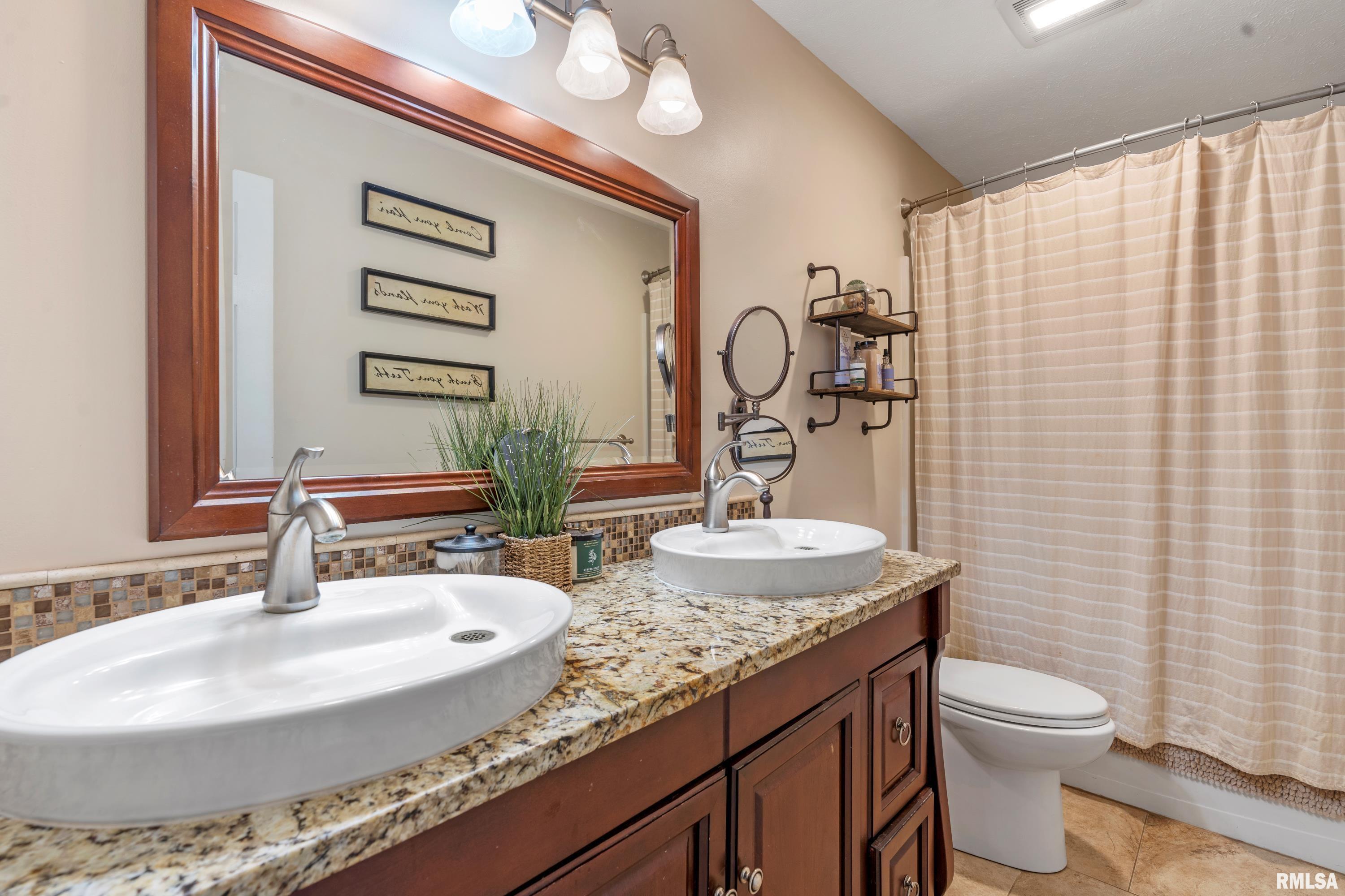 5636 Barlow Road Sherman, IL 62684 - Photo 21 of 42 Gallery Image 21