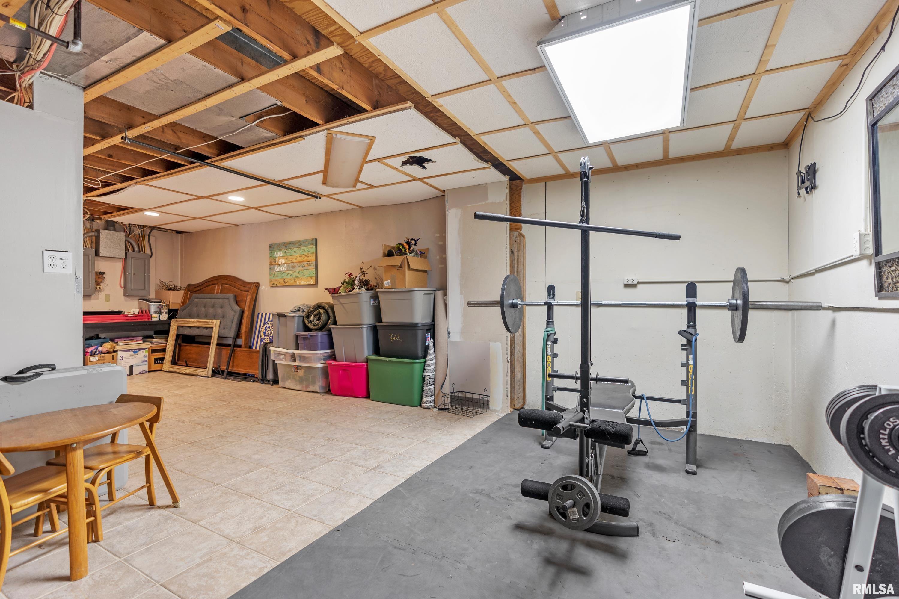 5636 Barlow Road Sherman, IL 62684 - Photo 30 of 42 Gallery Image 30