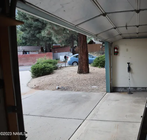 $2,500 | 6160 North Christmas Tree Lane, Flagstaff, AZ 86004