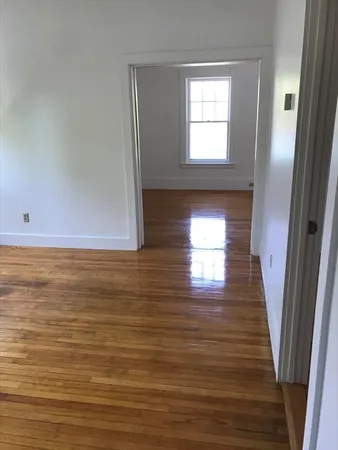 $1,700 | 123 Mayfield Street, Unit 2, Worcester, MA 01602