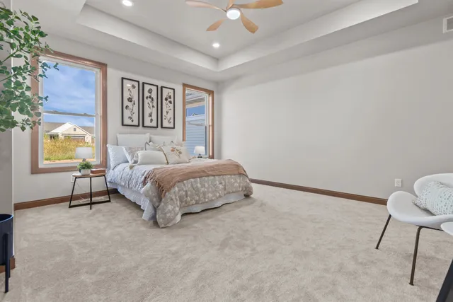 $839,900 | 266 East Sweetwater Way, Appleton, WI 54913