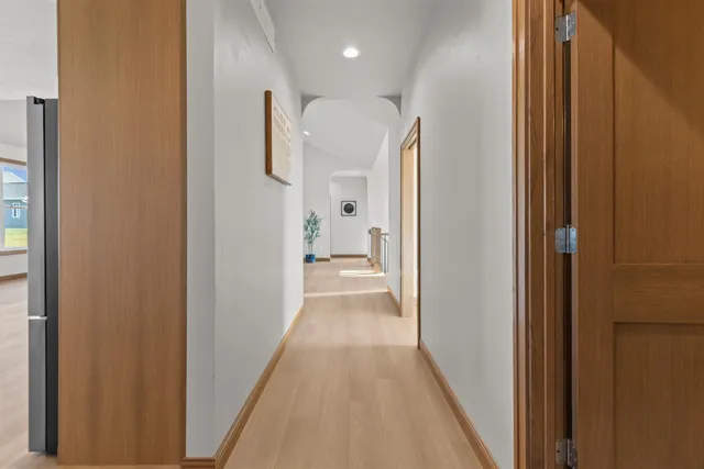 $839,900 | 266 East Sweetwater Way, Appleton, WI 54913