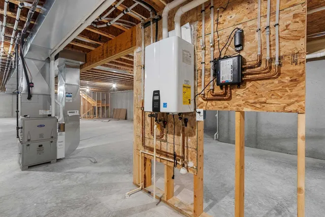 $839,900 | 266 East Sweetwater Way, Appleton, WI 54913