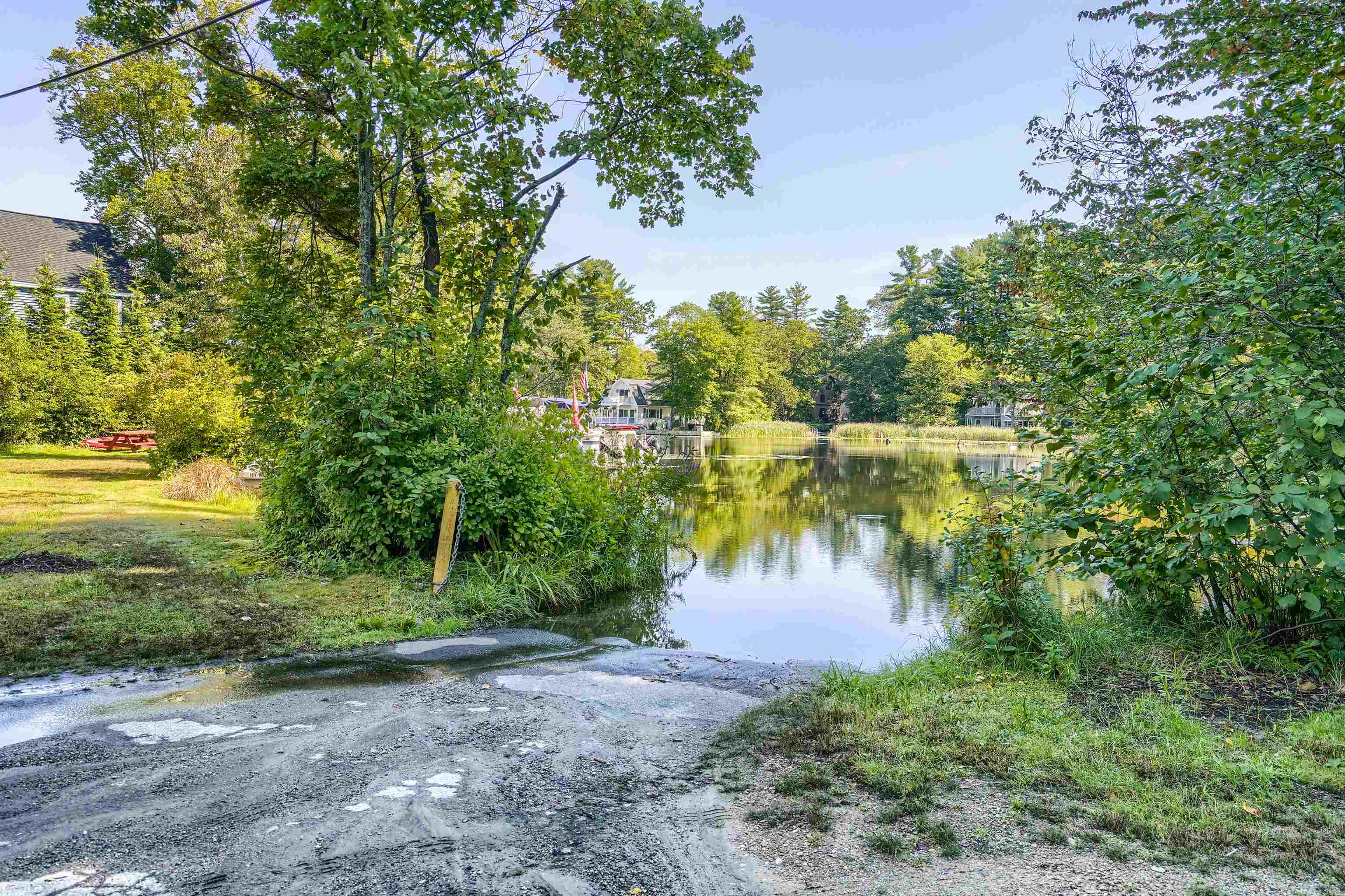 12 Spring Street Windham, NH 03087 - Photo 2 of 13