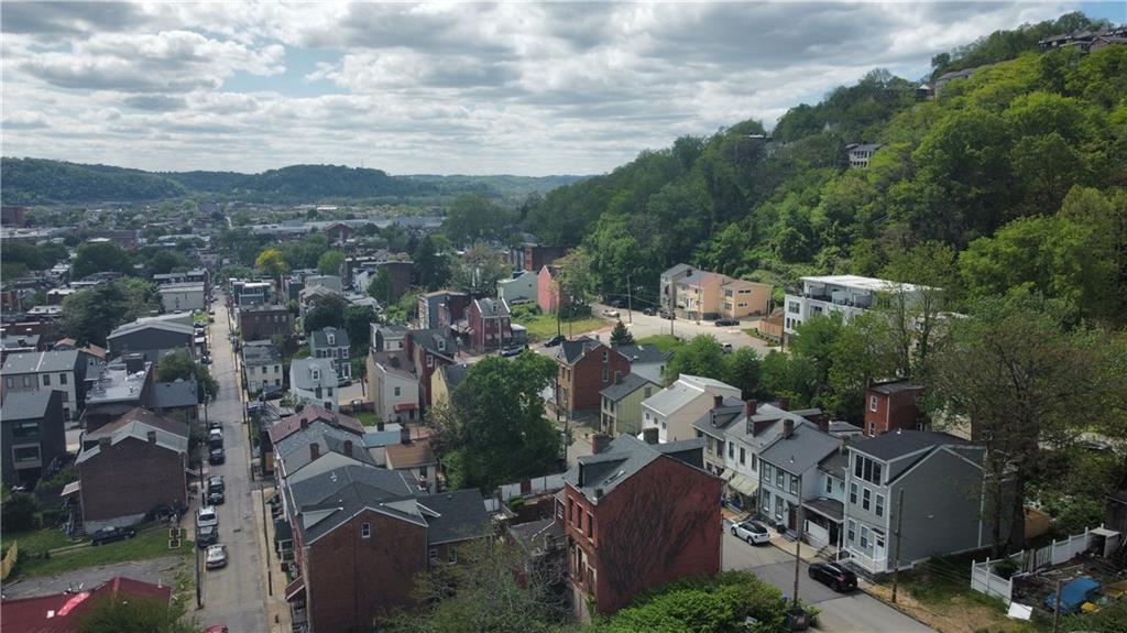 10 Alpine Avenue Pittsburgh, PA 15212 - Photo 17 of 17 an aerial view of multiple house