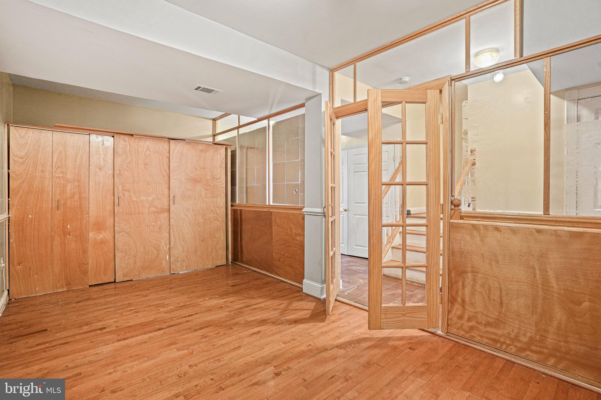 14902 Ashford Place Laurel, MD 20707 - Photo 9 of 41 a view of closet area
