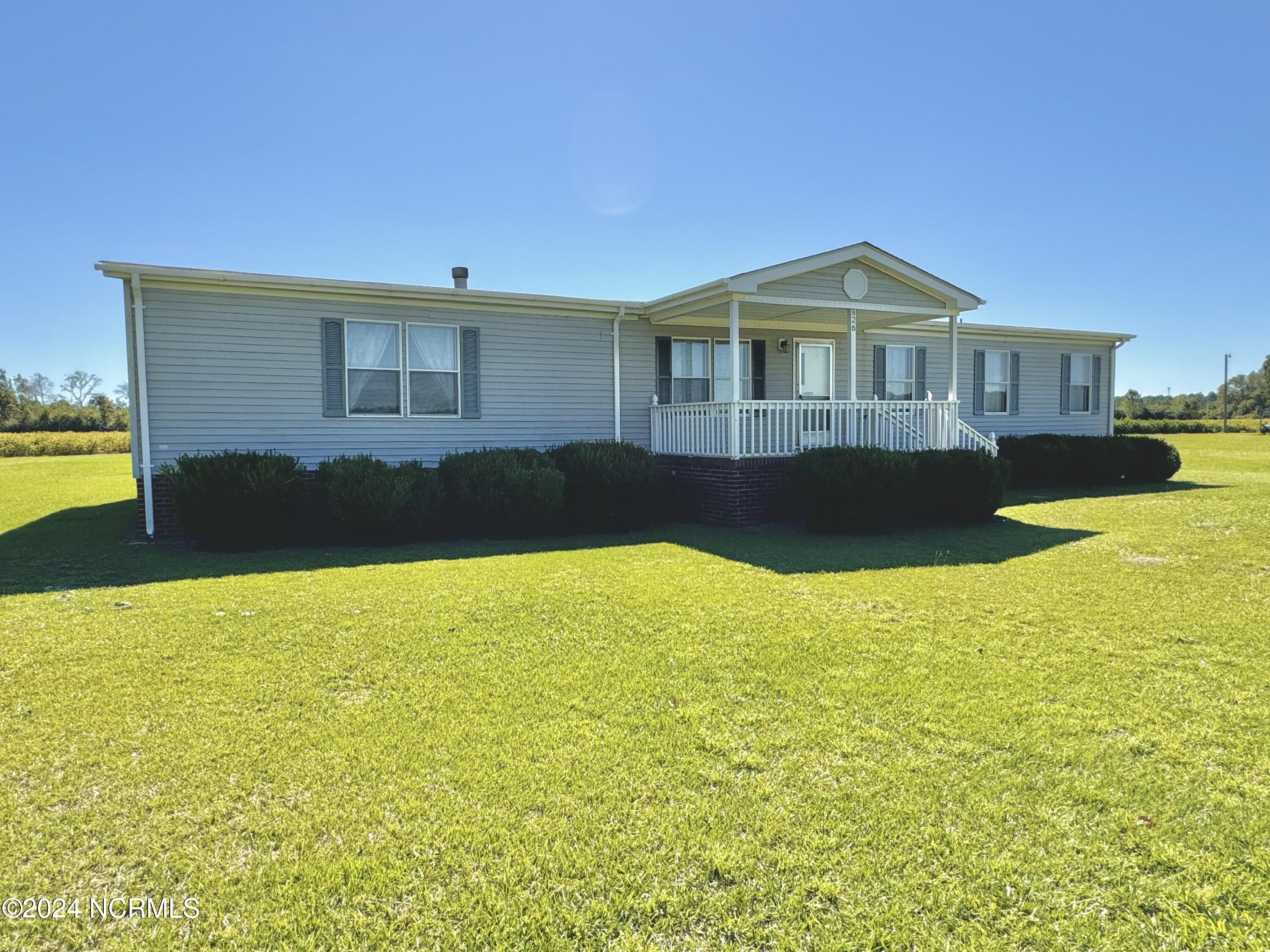 826 Outlaw Bridge Road Albertson, NC 28508 - Photo 2 of 30 IMG_4247