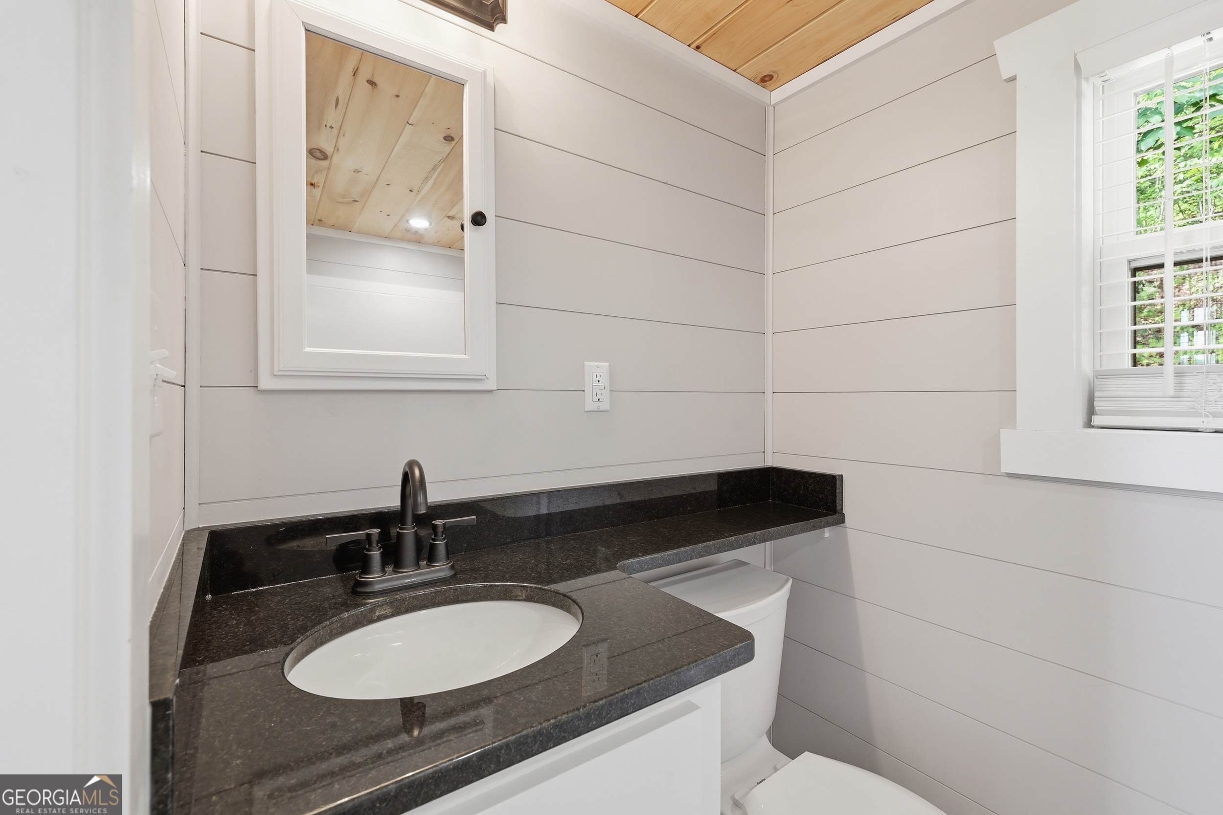 527 Saunders Road, Unit 9 Franklin, NC 28734 - Photo 18 of 39