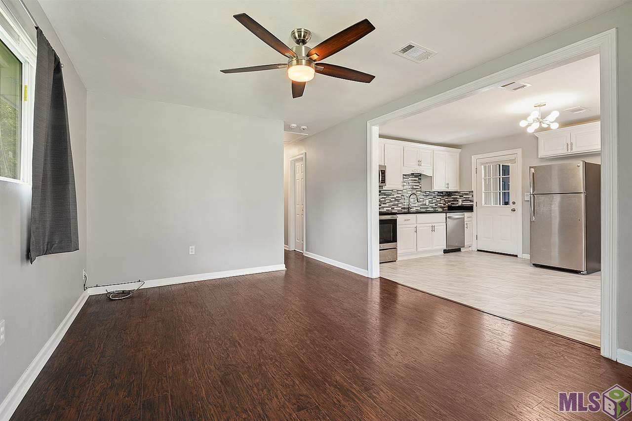 16520 Mockingbird Lane Baton Rouge, LA 70819 - Photo 3 of 12 Gallery Image 3