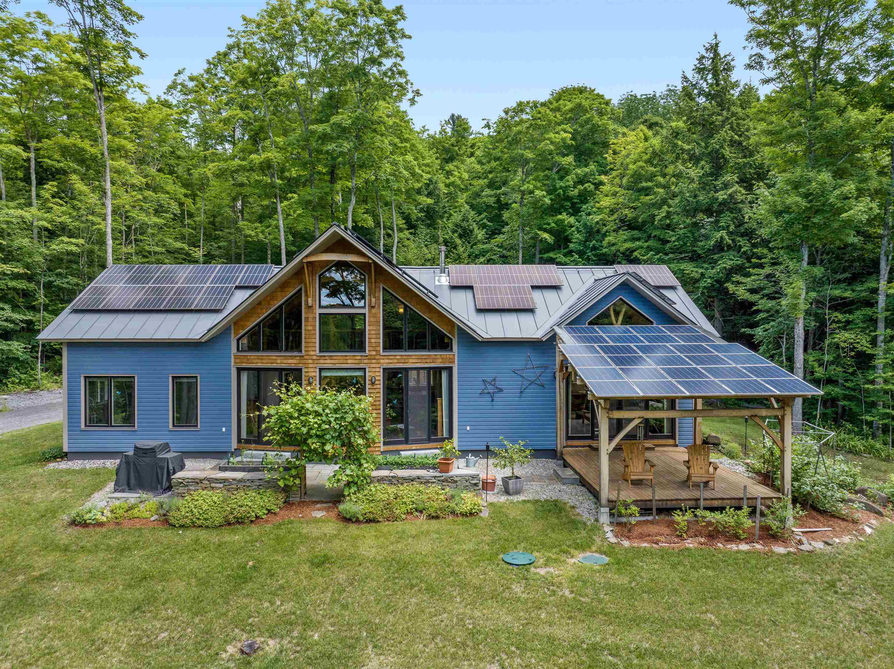 76 Holt Hill Road Chelsea, VT 05038 - Photo 1 of 40