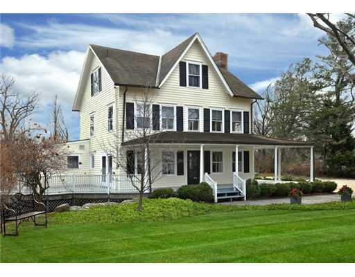 88 Pecksland Road Greenwich, CT 06831 - Photo 1 of 2 Primary Photo