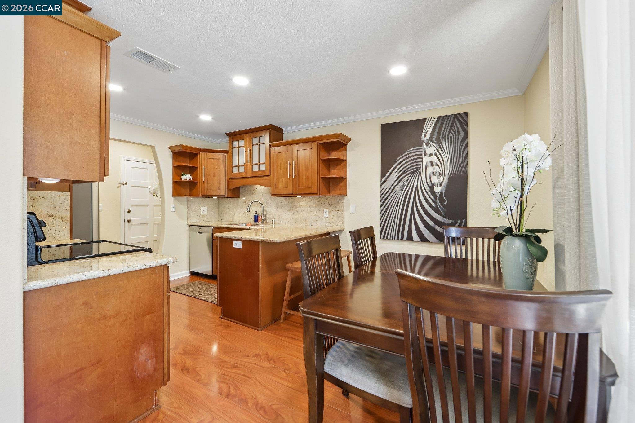 825 Oak Grove Road, Unit 40 Concord, CA 94518 - Photo 5 of 38
