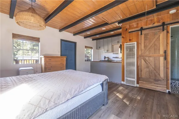 $1,550 | 39217 Big Bear Boulevard, Big Bear Lake, CA 92315