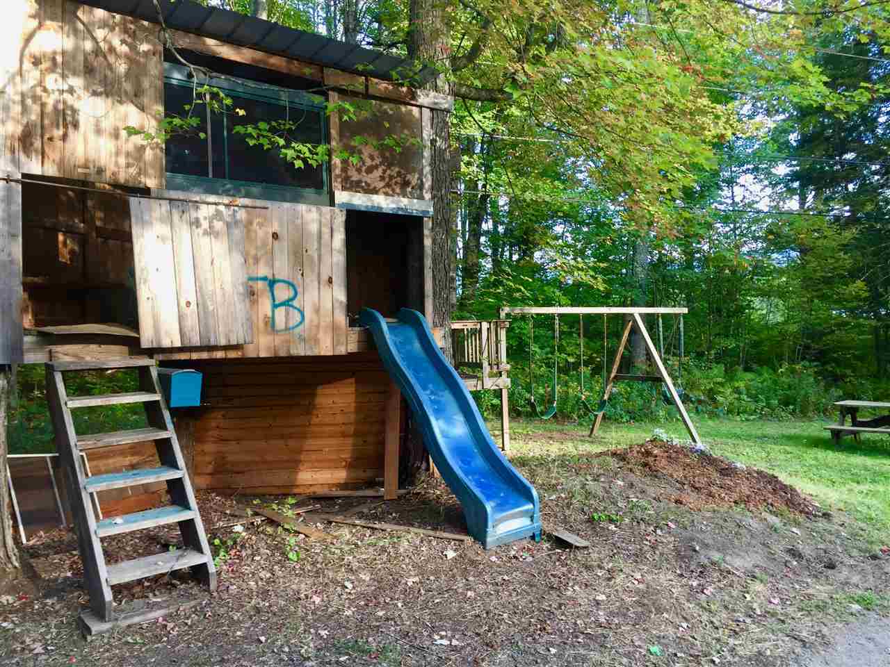201 Sholan Road Morristown, VT 05661 - Photo 11 of 33 Gallery Image 11