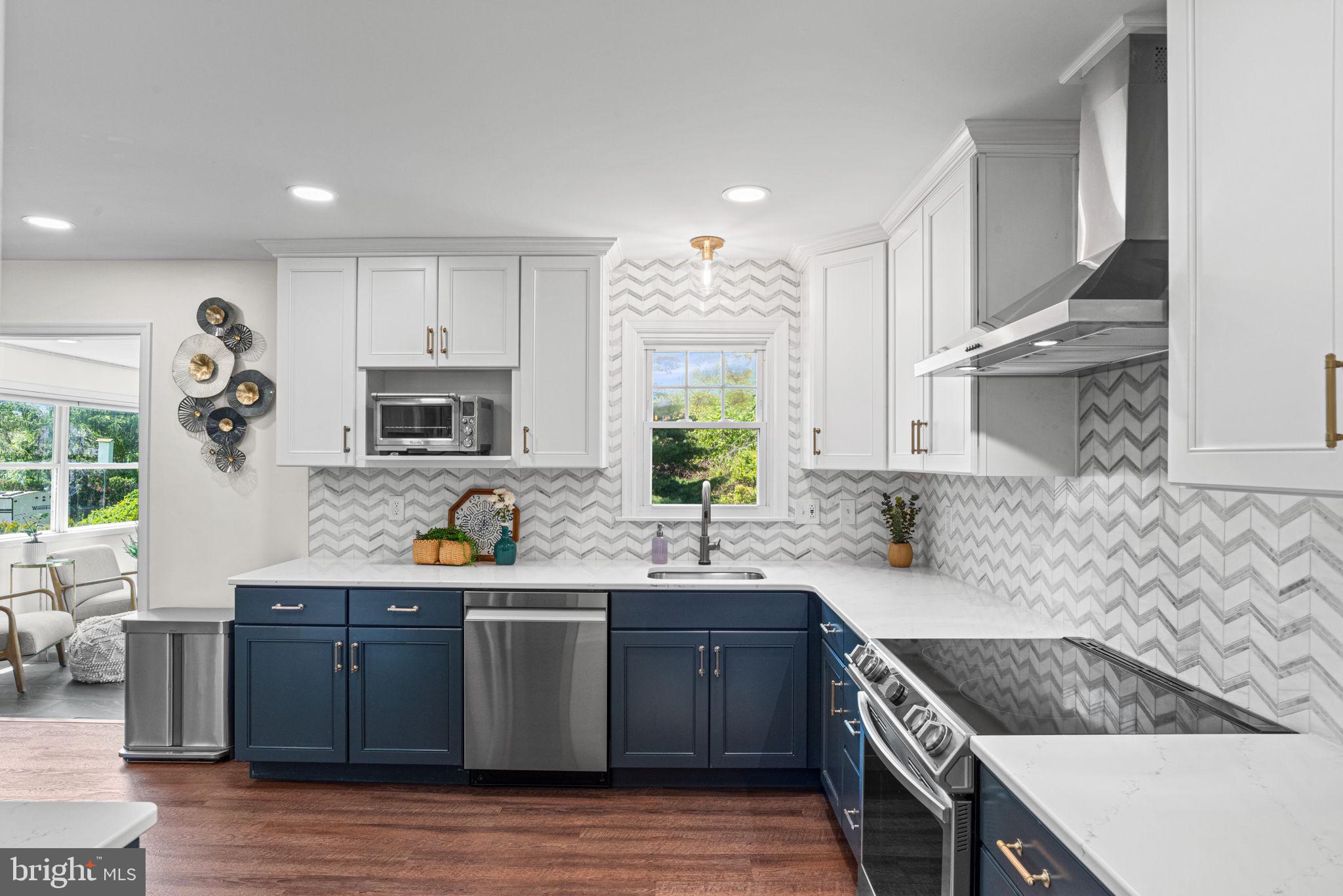 667 Locust Street Hummelstown, PA 17036 - Photo 9 of 54