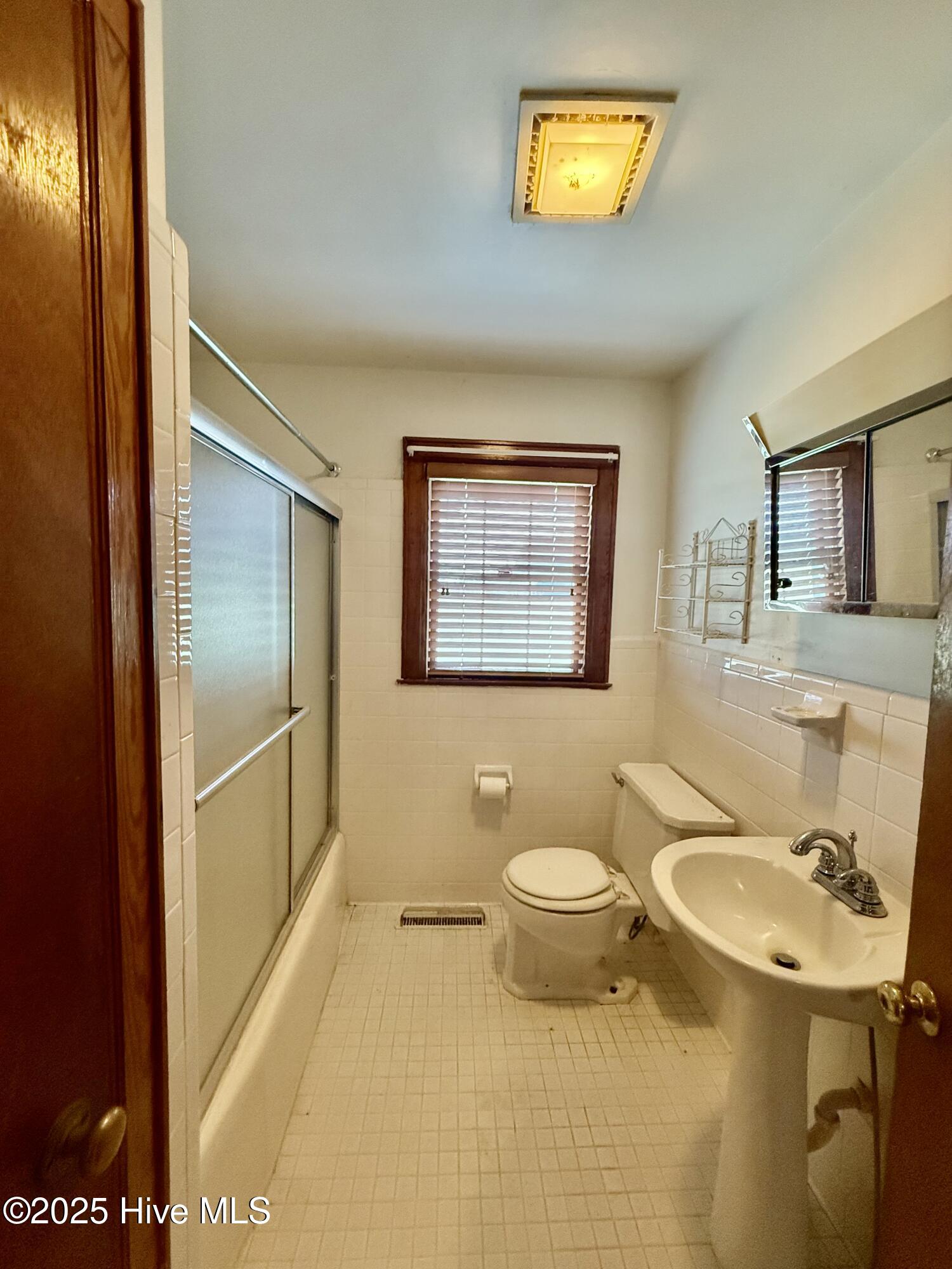 1312 Cedar Landing Road Windsor, NC 27983 - Photo 12 of 23 Bathroom