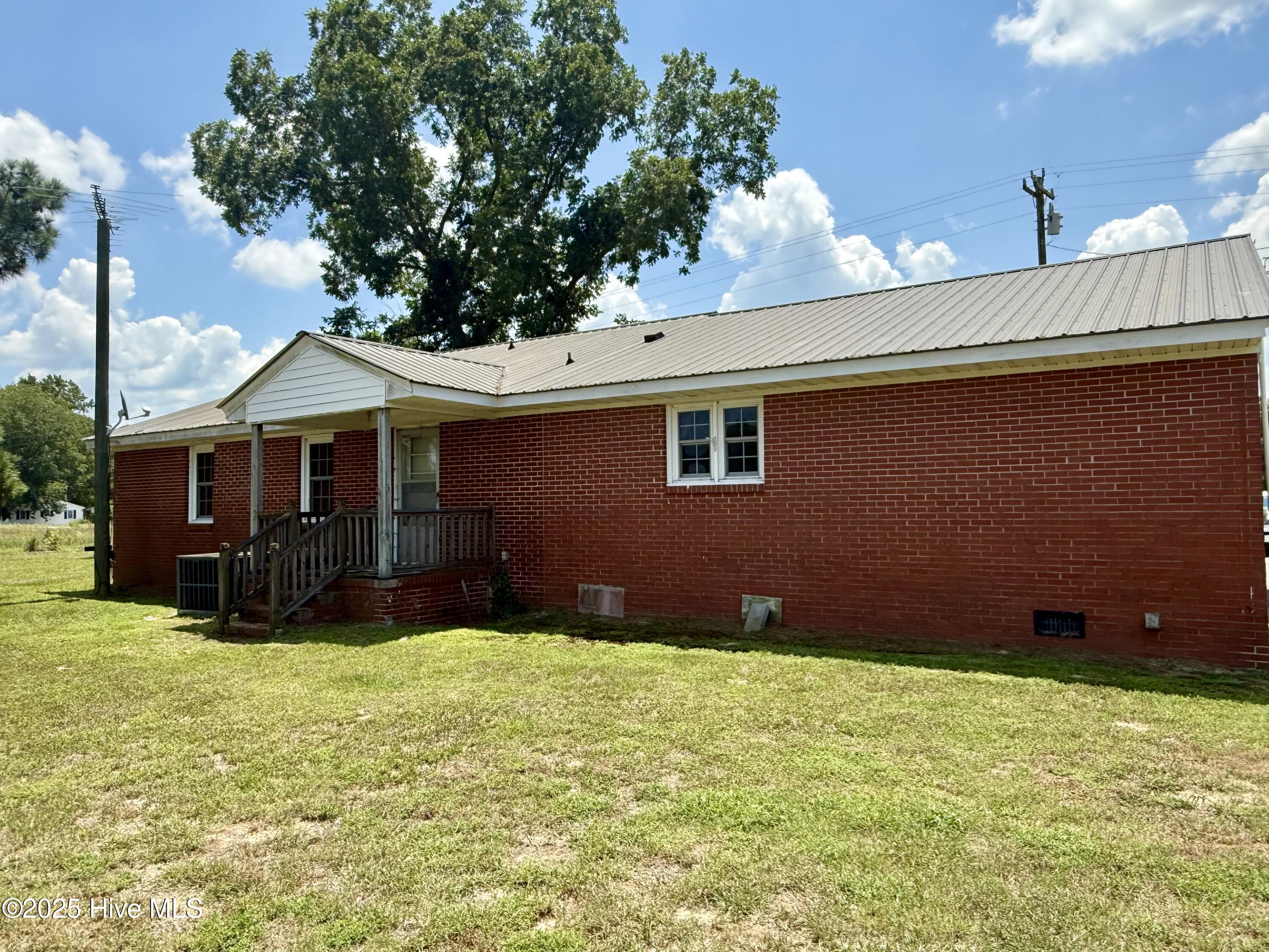 1312 Cedar Landing Road Windsor, NC 27983 - Photo 18 of 23 Rear view