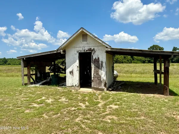 $160,000 | 1312 Cedar Landing Road, Windsor, NC 27983