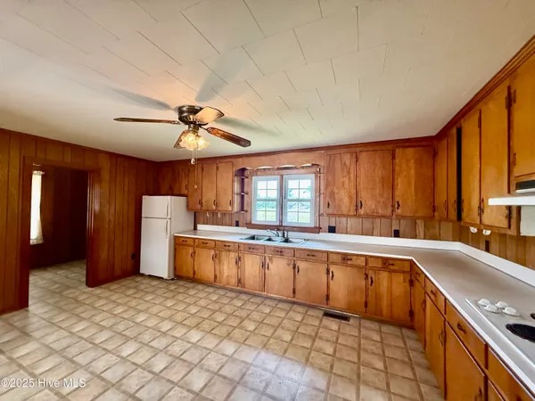 $160,000 | 1312 Cedar Landing Road, Windsor, NC 27983