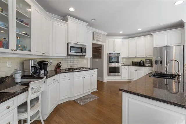 $869,900 | 3215 Waterhouse Northwest, Kennesaw, GA 30152