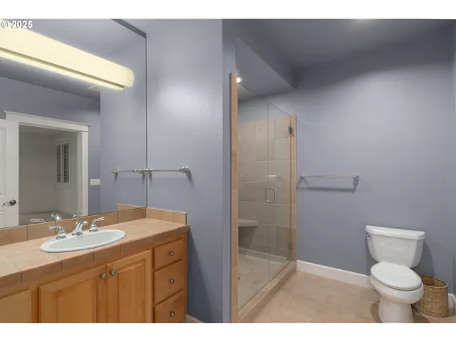 $1,549,000 | 5421 Southeast Scenic Lane, Unit 200, Vancouver, WA 98661