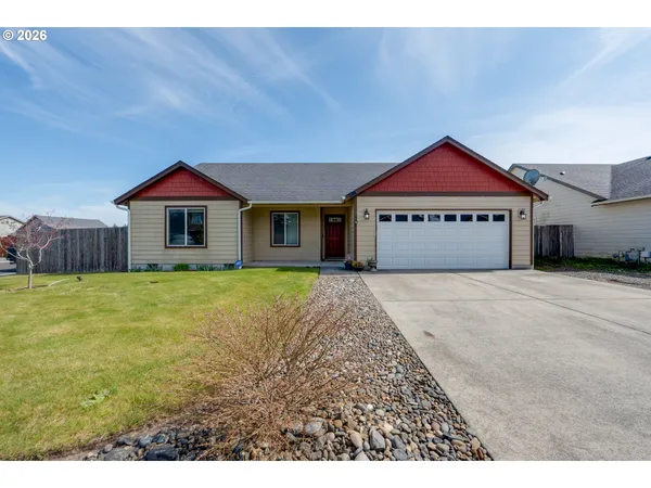 $579,000 | 348 Southwest Kalmia Avenue, Warrenton, OR 97146