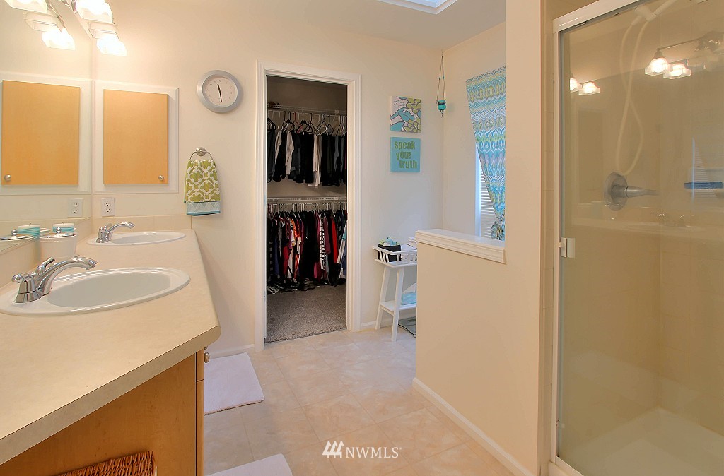 108 South 49th Street, Unit A Renton, WA 98055 - Photo 13 of 23
