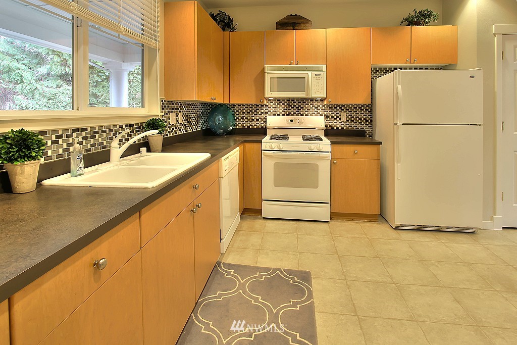 108 South 49th Street, Unit A Renton, WA 98055 - Photo 21 of 23